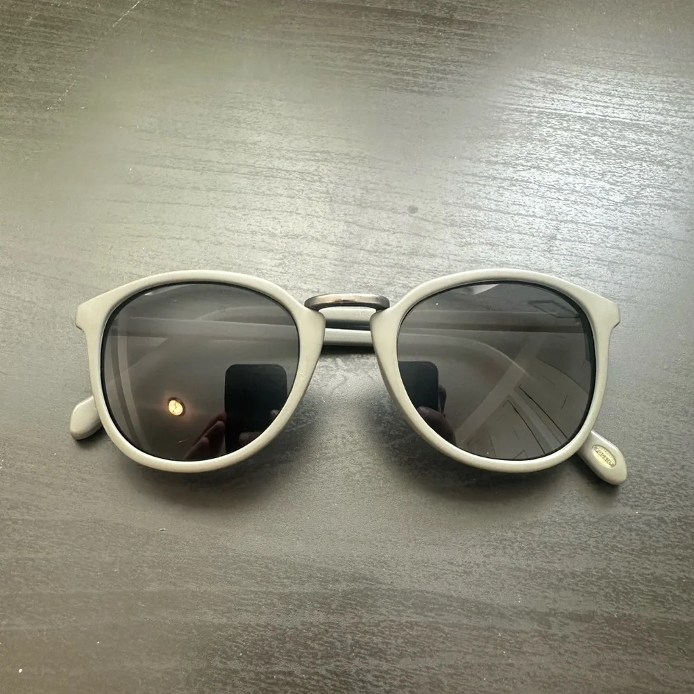 Fossil Gray 53757 Sunglasses